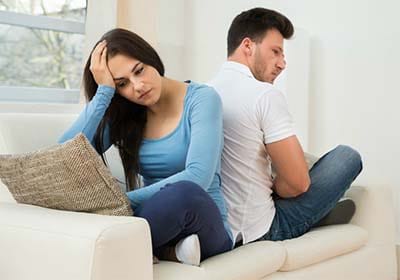 آسیب های بی توجهی به همسر چیست؟